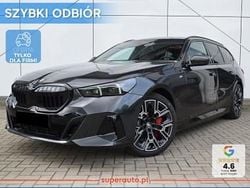 Szary Nowe 2025 BMW 520 M Sport Kombi | 303 500 zł (Super Cena)