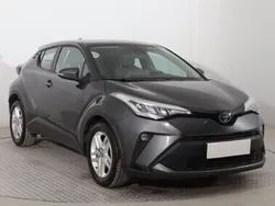 Szary Używany 2022 Toyota C-HR SUV | 92 999 zł (Uczciwa cena)