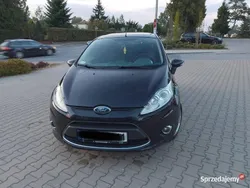 Czarny Używany 2010 Ford Fiesta Titanium Hatchback | 17 900 zł (Uczciwa cena)