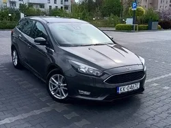 Szary Używany 2018 Ford Focus Kombi | 38 000 zł (Dobra cena)