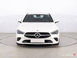 Biały Używany 2022 Mercedes CLA200 Sedan/Limuzyna | 109 999 zł (Dobra cena)