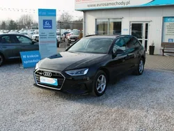 Czarny (metalik) Używany 2021 Audi A4 Kombi | 82 845 zł (Dobra cena)