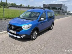 Niebieski (metalik) Używany 2015 Dacia Dokker Stepway Van | 13 400 zł
