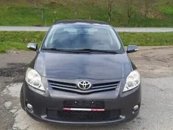Inny kolor Używany 2011 Toyota Auris Sedan/Limuzyna | 22 900 zł (Uczciwa cena)