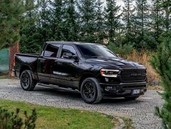 Czarny (metalik) Używany 2022 RAM 1500 Pickup | 279 777 zł