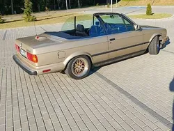 Złoty Używany 1987 BMW 325 Cabriolet Kabriolet | 64 500 zł