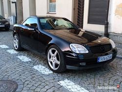 Czarny Używany 1996 Mercedes SLK230 Kabriolet | 19 500 zł