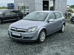 Szary Używany 2004 Opel Astra Hatchback | 10 500 zł (Uczciwa cena)