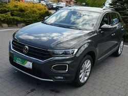 Szary (metalik) Używany 2021 VW T-Roc SUV | 82 900 zł (Dość drogi)