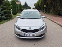 Srebrny Używany 2014 Kia Ceed Kombi | 21 900 zł (Dość drogi)