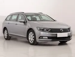 Srebrny Używany 2017 VW Passat Kombi | 48 499 zł (Dobra cena)