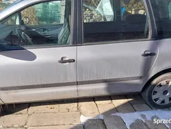 Srebrny Używany 2004 Ford Galaxy Minivan | 5900 zł (Dobra cena)