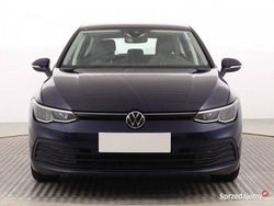 Niebieski Używany 2021 VW Golf VIII Hatchback | 65 999 zł (Uczciwa cena)