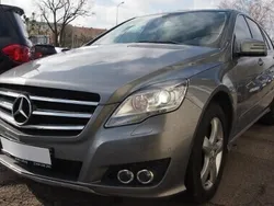 Szary Używany 2012 Mercedes R350 Minivan | 79 900 zł