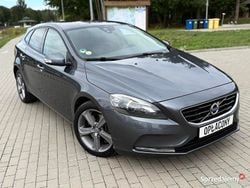 Szary Używany 2013 Volvo V40 Hatchback | 33 400 zł (Uczciwa cena)