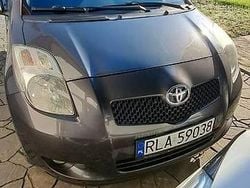 Grafitowy Używany 2007 Toyota Yaris Hatchback | 11 000 zł (Uczciwa cena)