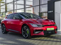 Czerwony (metalik) Używany 2023 Kia EV6 2 SUV | 239 900 zł