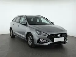 Srebrny Używany 2022 Hyundai i30 Kombi | 58 999 zł (Uczciwa cena)