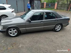 Używany 1989 Mercedes 190 | 35 000 zł