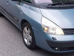 Grafitowy Używany 2004 Renault Espace Minivan | 7600 zł (Uczciwa cena)