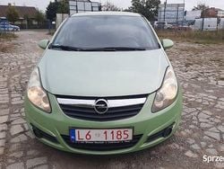 Zielony Używany 2010 Opel Corsa Hatchback | 10 900 zł (Dobra cena)