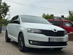Biały Używany 2015 Skoda Rapid Hatchback | 29 000 zł (Uczciwa cena)
