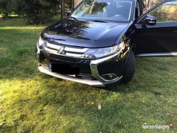 Czarny Używany 2017 Mitsubishi Outlander SUV | 85 000 zł (Dość drogi)