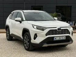 Biały Używany 2023 Toyota RAV4 Hybrid SUV | 159 999 zł (Dobra cena)
