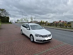 Biały Używany 2011 VW Passat Kombi | 16 900 zł (Dość drogi)