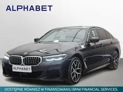 Czarny Używany 2022 BMW 520 M Sport Sedan/Limuzyna | 164 900 zł (Dość drogi)