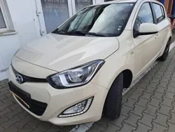 Beżowy Używany 2014 Hyundai i20 Hatchback | 21 600 zł (Uczciwa cena)