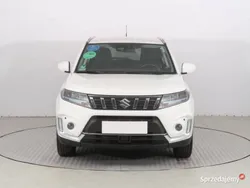 Biały Używany 2020 Suzuki Vitara SUV | 66 999 zł (Dobra cena)