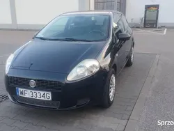 Granatowy Używany 2009 Fiat Grande Punto Hatchback | 8000 zł (Uczciwa cena)