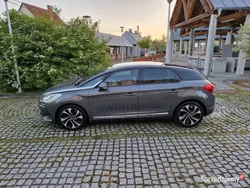 Używany 2012 Citroën DS5 Hatchback | 27 900 zł (Uczciwa cena)