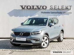 Szary Używany 2020 Volvo XC40 SUV | 109 900 zł (Uczciwa cena)