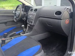Srebrny Używany 2006 Ford Focus Hatchback | 4200 zł (Dobra cena)
