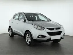 Srebrny Używany 2011 Hyundai ix35 SUV | 39 999 zł (Uczciwa cena)