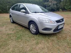 Srebrny Używany 2010 Ford Focus Hatchback | 12 800 zł (Uczciwa cena)