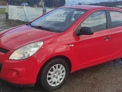 Czerwony Używany 2010 Hyundai i20 Classic Hatchback | 16 700 zł (Dość drogi)