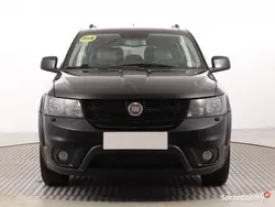 Czarny Używany 2014 Fiat Freemont SUV | 38 999 zł (Dobra cena)