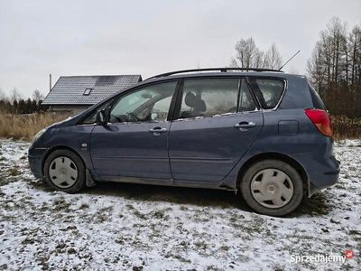 Używany Toyota Corolla Verso 2003 Minivan