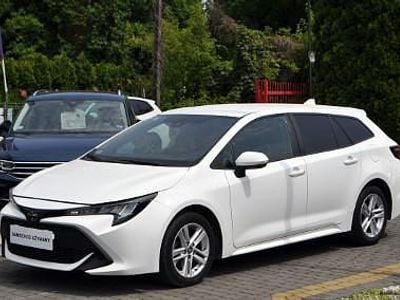 Używany Toyota Corolla 116 KM (85 kW) 2021 Biały Kombi