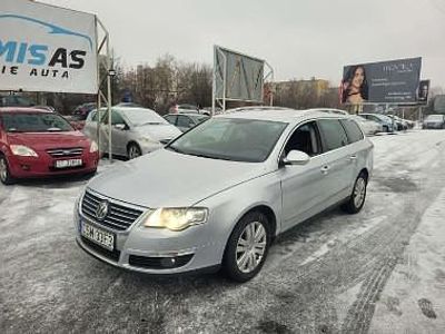 Inny kolor Używany 2009 VW Passat Kombi | 11 900 zł (Uczciwa cena)