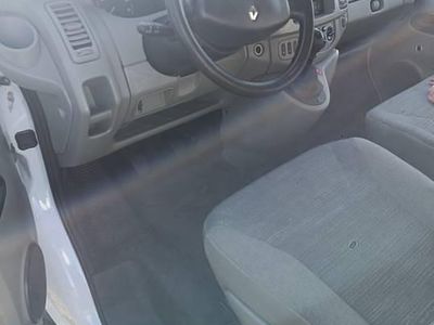 Używany 2008 Renault Trafic Minivan | 29 900 zł (Uczciwa cena)