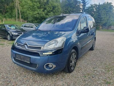 używany Citroën Berlingo 1.6dm 120KM 2012r. 186 582km