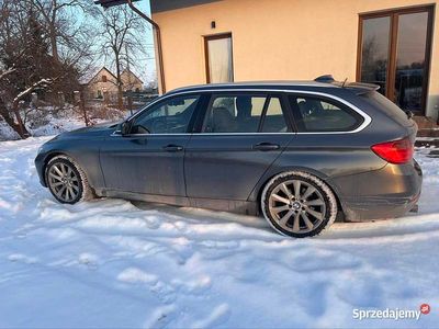 Używany BMW 320 Sport Line 2013 Szary Kombi