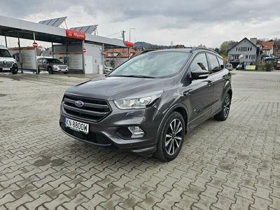 używany Ford Kuga 2dm 150KM 2018r. 40 543km