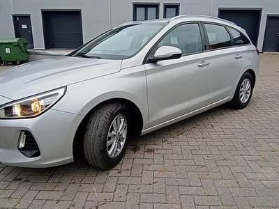 Srebrny Używany 2017 Hyundai i30 Kombi | 44 700 zł (Drogi)