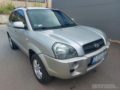 używany Hyundai Tucson 2008R. 2,0 16V 141KM