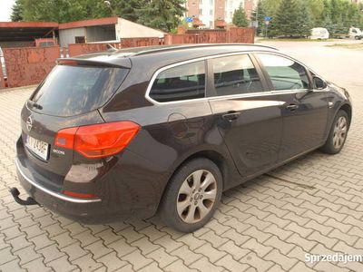używany Opel Astra 1.6 CDTI BEZWYPADKOWY